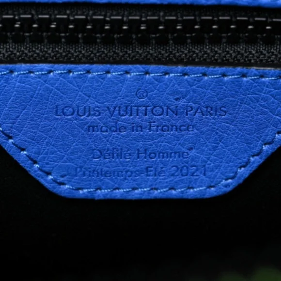 LOUIS VUITTON OSTRICH WEEKEN BAG - Picture 5 of 6
